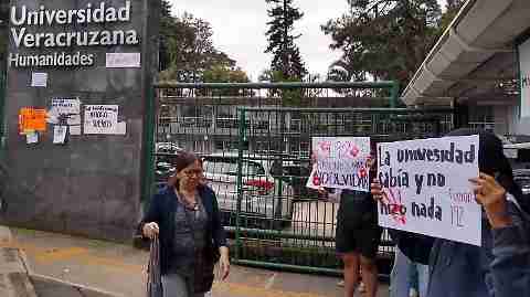 Solidaridad en lodo: Propaganda y negligencia en la Universidad Veracruzana
