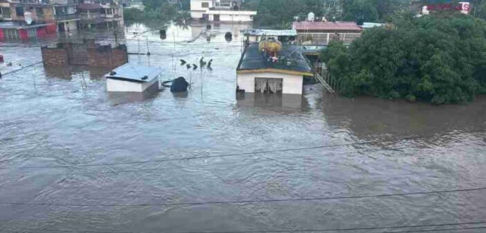 Veracruz y Chiapas enfrentan nuevas lluvias mientras Poza Rica sufre nuevas inundaciones