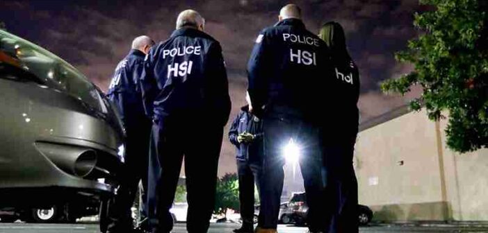 Agentes de ICE tirotean a un sospechoso y a un agente del Servicio de Alguaciles en Los Ángeles