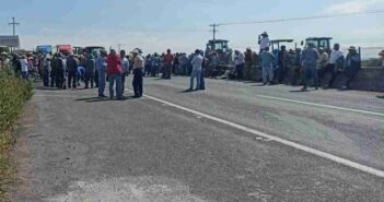 Campesinos liberan carreteras en Guanajuato tras 38 horas de bloqueo por bajos precios de compra del sorgo y maíz